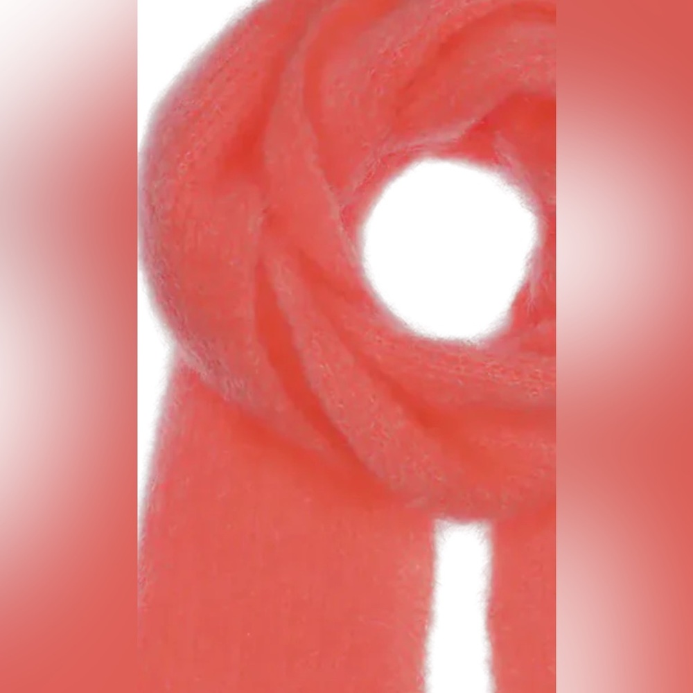 American Dreams -  Lisa Mohair Scarf Coral Red NWT